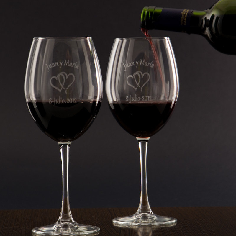 Regalos personalizados: Cristalería personalizada: Copas de vino para parejas