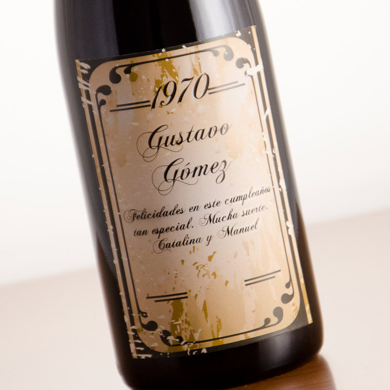 Regalos personalizados: Bebidas personalizadas: Botella de vino con etiqueta vintage