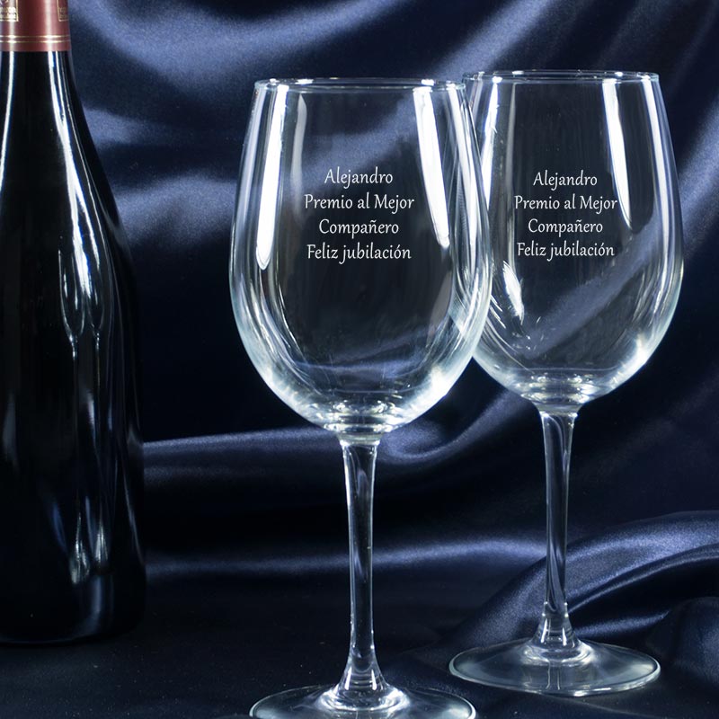 Regalos personalizados: Cristalería personalizada: Copas de vino jubilación