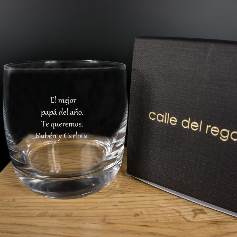 Regalos personalizados: Cristalería personalizada: Vaso de Whisky grabado con texto 
