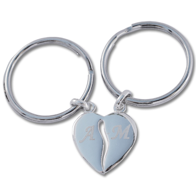 Regalos Cumplea�os para parejas: Llavero coraz�n divisible con iniciales