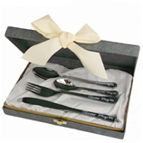 Regalos originales para Inauguraci�n de casa: Estuche regalo con cubiertos grabados