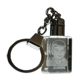 Llavero con luz azul rectangular personalizado