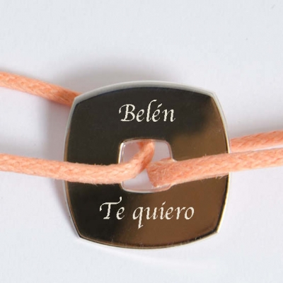Joyas personalizadas: Pulsera ficha cuadrada personalizada Joyas personalizadas: Pulsera ficha cuadrada personalizada