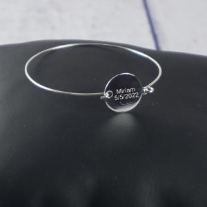 Brazalete de plata 'Comunión' personalizado con texto