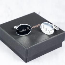 Gemelos de plata grabados con tu letra