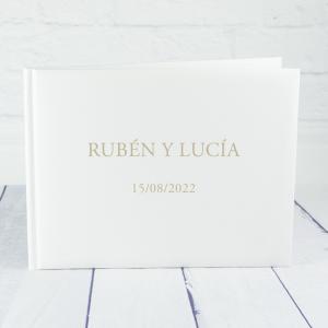 Libro de firmas grabado
