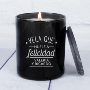 Vela grabada 'Huele a felicidad'