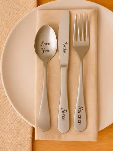 Cubiertos personalizados