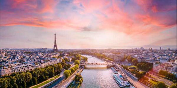 Vista de París con la Torre Eiffel al fondo