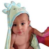 Capa de ba&ntilde;o bordada