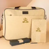 Conjunto de malet&iacute;n personalizado con monograma