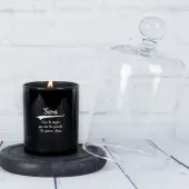 Vela grabada 'Nombre y dedicatoria' con campana de cristal