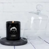 Vela grabada 'Familia Molona' con campana de cristal