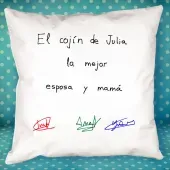 Coj&iacute;n personalizado con tus firmas
