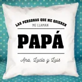 Coj&iacute;n personalizado 'Te queremos pap&aacute;'