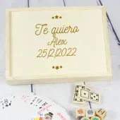 Estuche de juegos de mesa grabado