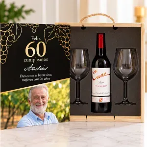 Caja de madera personalizada Cumpleaños con vino Cune y copas