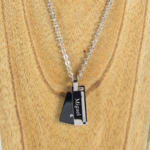 Colgante personalizado con placa negra