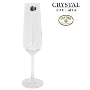 Copa de champagne de cristal de Bohemia