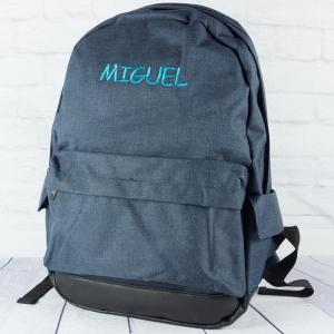 Mochila bordada