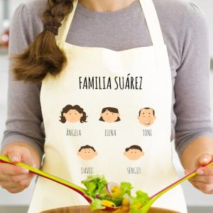 Delantal familia personalizado