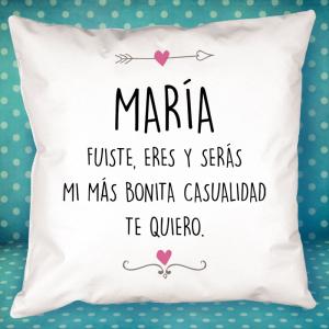 Cojín romántico personalizado