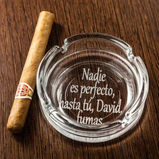 Cenicero personalizado (Foto de catálogo)