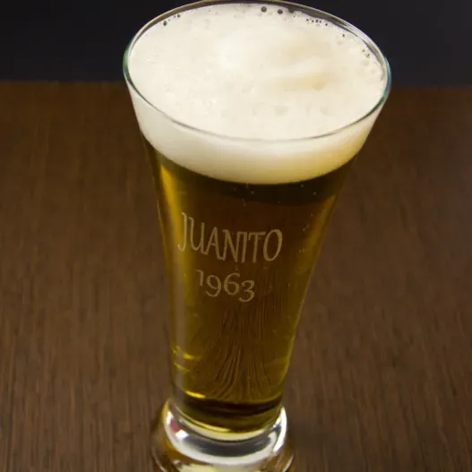 Copa de cerveza alemana grabada (Idea de regalo original)