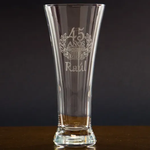 Copa de cerveza grabada para cumplea&ntilde;os (Vista alternativa)