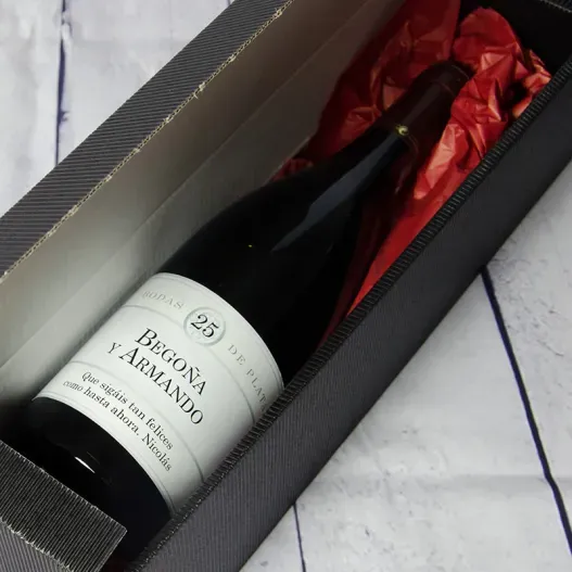 Botella de vino especial Bodas de Plata (Idea de regalo original)