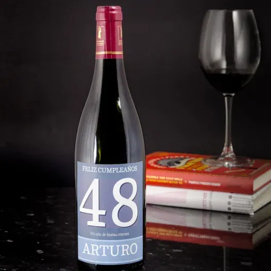 Botella de vino especial cumplea&ntilde;os (Foto de catálogo)