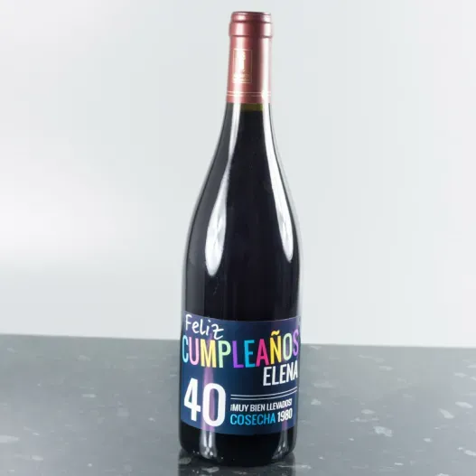 Botella de vino personalizada para cumplea&ntilde;os (Foto de catálogo)