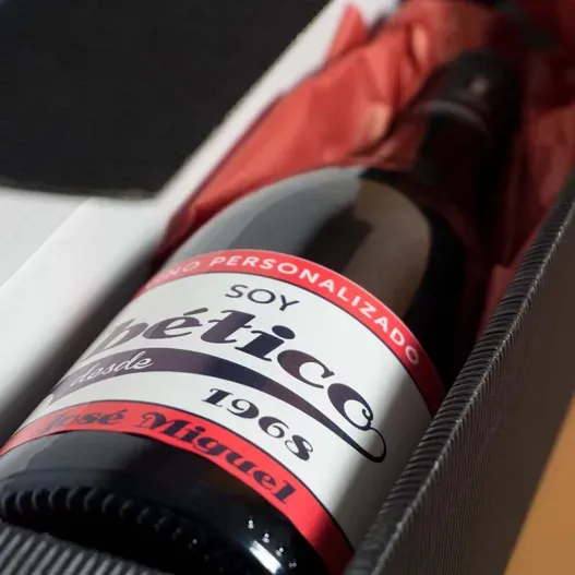 Botella de vino personalizada para futboleros (Idea de regalo original)