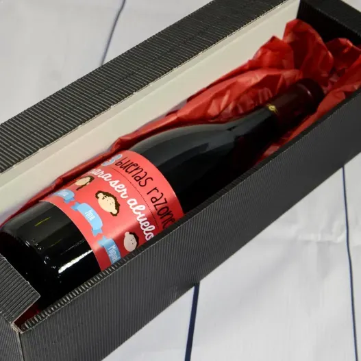 Botella de vino razones para ser abuelo (Idea de regalo original)