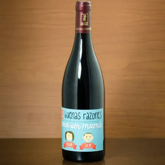 Botella de vino razones para ser mam&aacute; (Foto de catálogo)