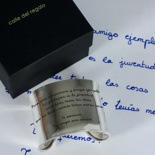 Brazalete de plata personalizado (Idea de regalo original)