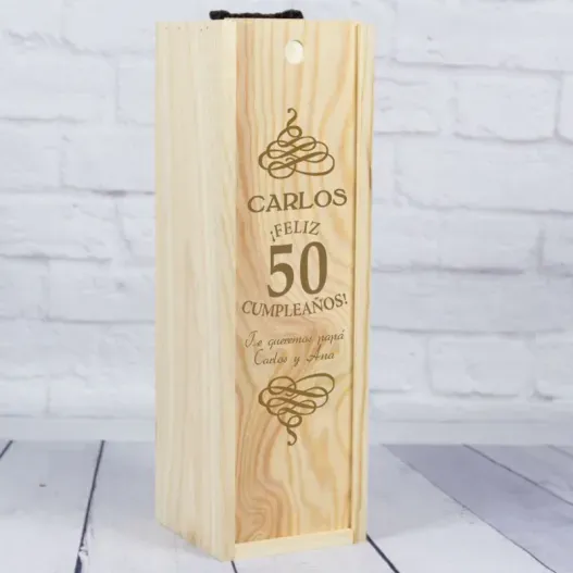 Caja botella de vino especial cumplea&ntilde;os (Detalle de presentación)