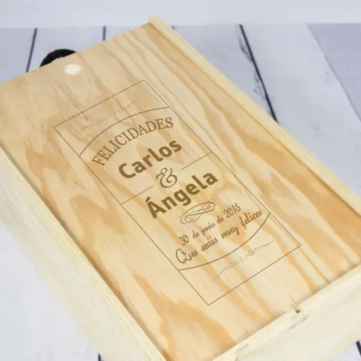 Caja botella de vino para pareja (Detalle de presentación)