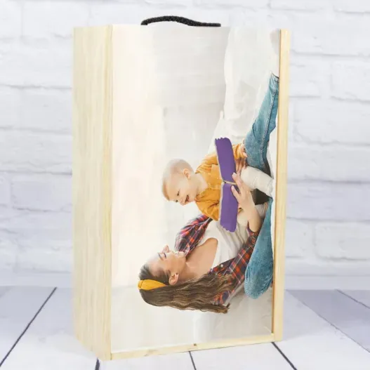 Caja de madera para botella de vino personalizada con foto (Vista alternativa)