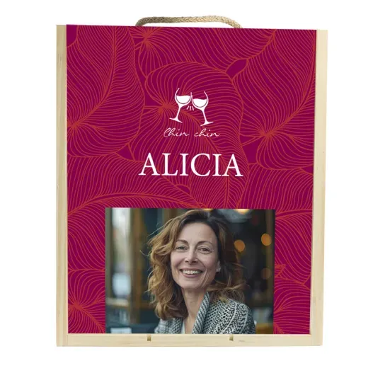 Caja de vino personalizada 'Chin chin' (Idea de regalo original)