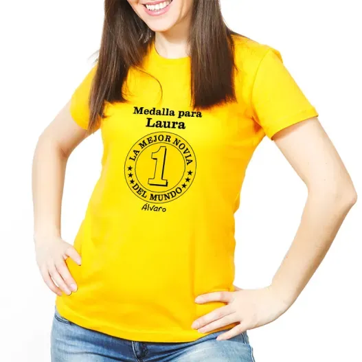 Camiseta medalla mejor novia personalizada (Vista alternativa)