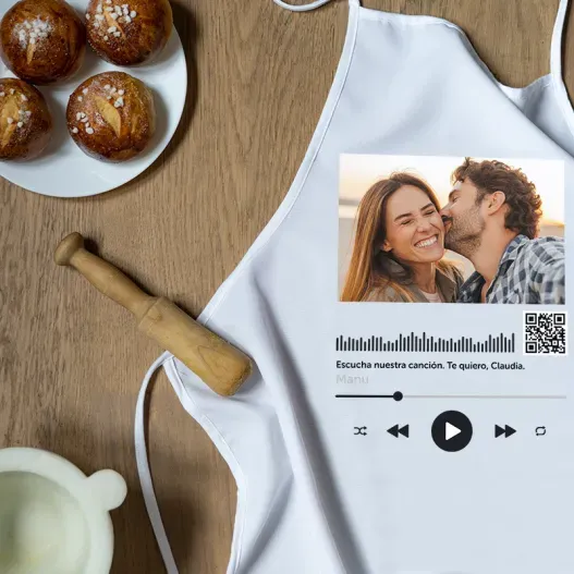 Canci&oacute;n personalizada en delantal (Idea de regalo original)