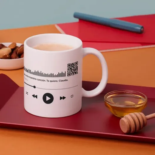 Canci&oacute;n personalizada en taza (Idea de regalo original)