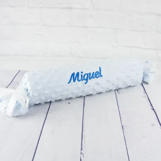 Coj&iacute;n Antivuelco personalizado para beb&eacute; (Detalle de presentación)