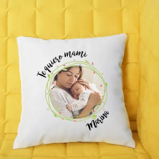 Coj&iacute;n 'Te quiero mami' personalizado (Vista alternativa)