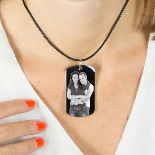 Colgante con foto y texto grabado (Idea de regalo original)