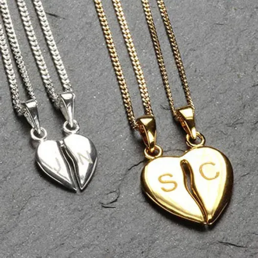Colgante coraz&oacute;n divisible de plata personalizado (Vista alternativa)