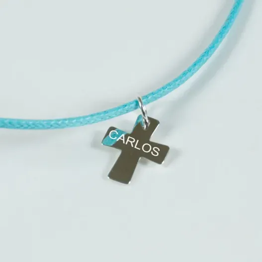 Colgante de plata cruz personalizada (Vista alternativa)