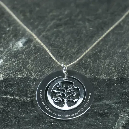 Colgante de plata personalizado &Aacute;rbol de la Vida (Vista alternativa)